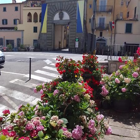 מונטה סן סאבינו Dalla Carla In Toscana מראה חיצוני תמונה